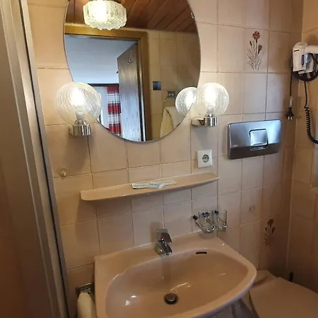 Gaestehaus Inzeller Hof Hotel 3*