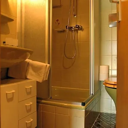 Gaestehaus Inzeller Hof Hotel